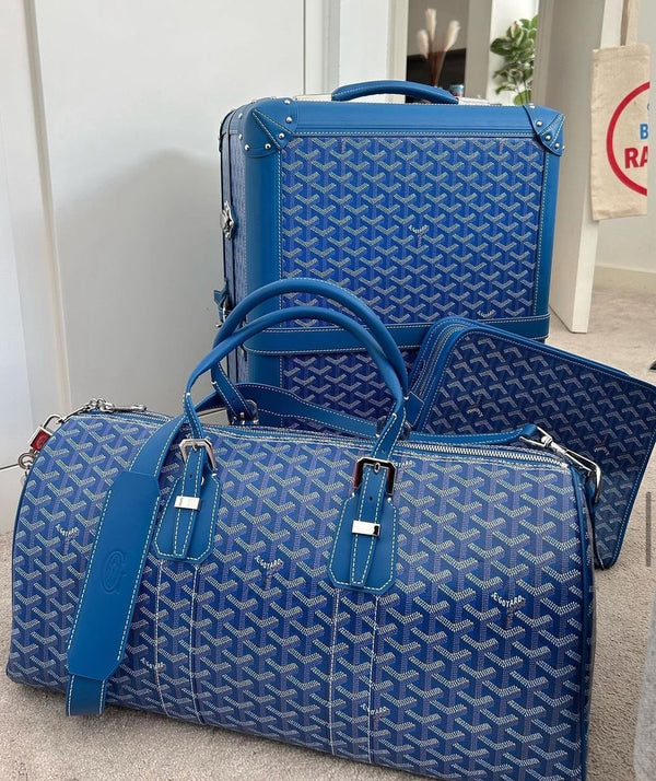 TRAVEL BAGS