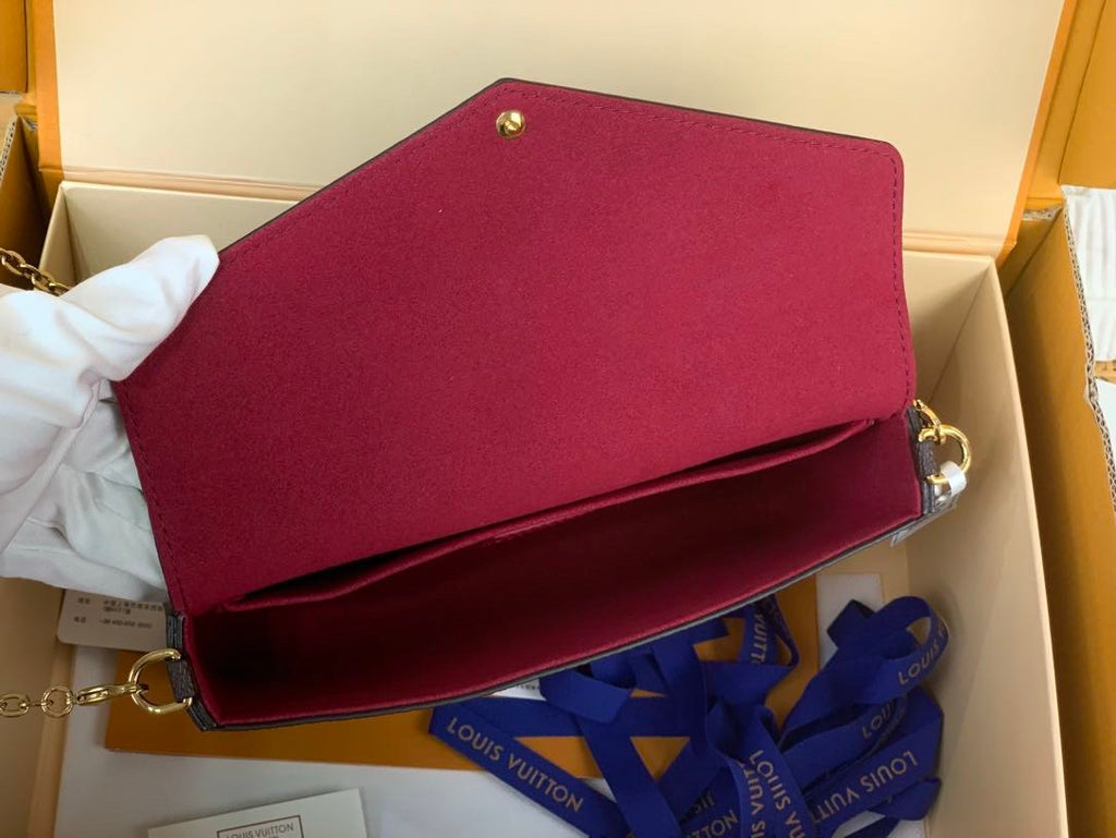 MONOGRAM EMBOSSED POCHETTE – CHAIN EDITION