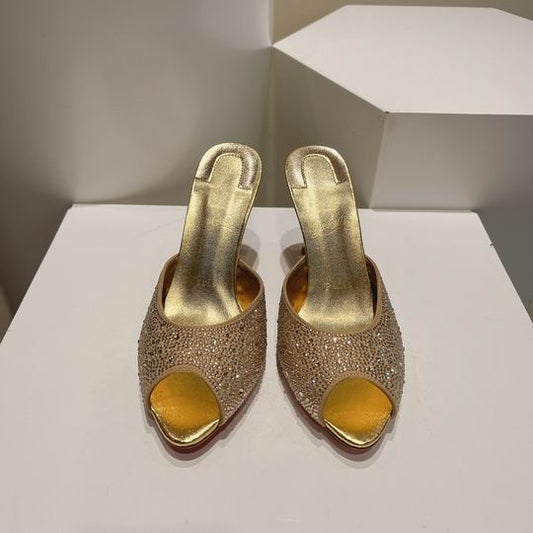LUMINOUS GOLD OPEN-TOE HIGH-HEEL MULES WITH RADIANT METALLIC FINISH AND CONTOURED SLIP-ON DESIGN