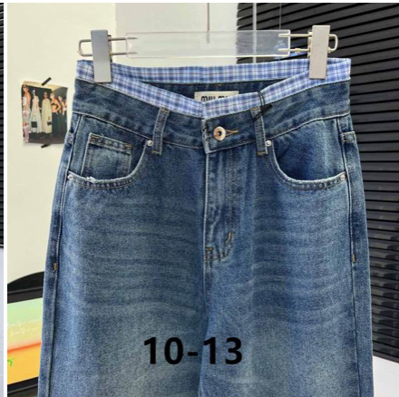 STRAIGHT-LEG EMBROIDERED DENIM JEANS