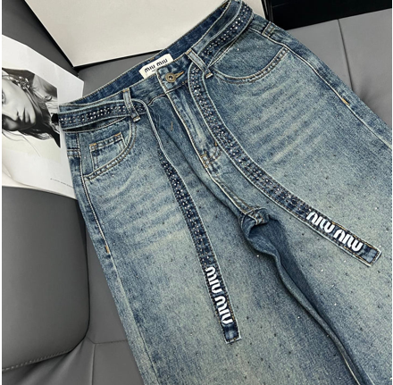 EMBELLISHED DENIM JEANS CRYSTAL BELT
