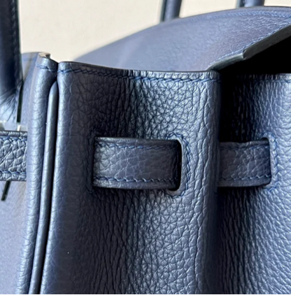 STRUCTURED LEATHER HANDBAG