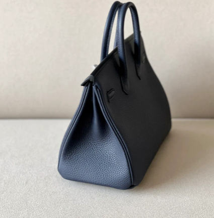STRUCTURED LEATHER HANDBAG