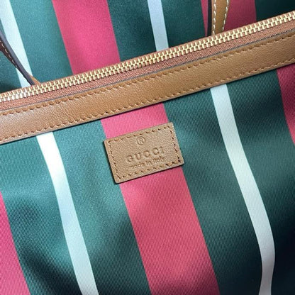 EMBLEM LARGE TOTE BAG