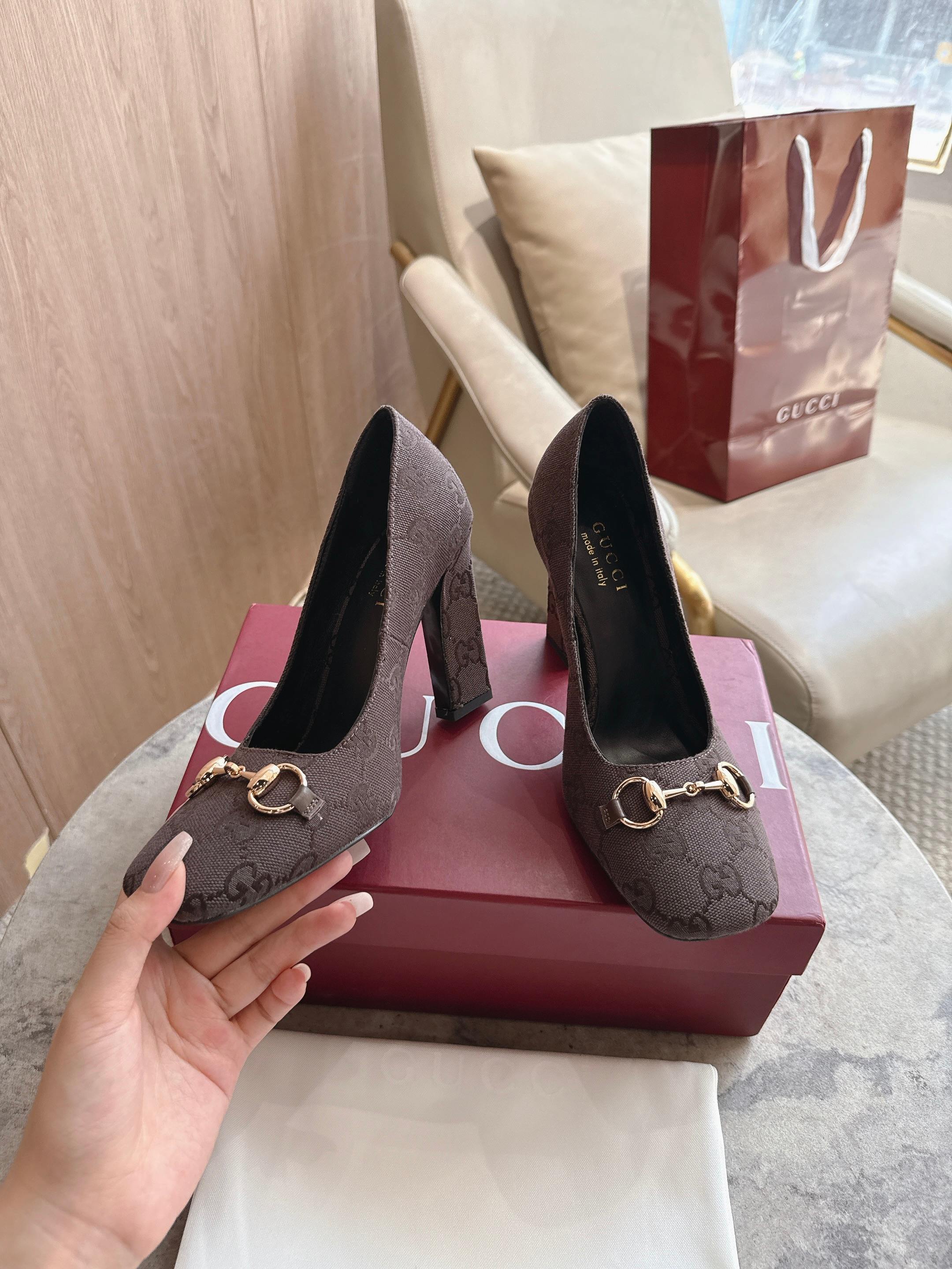RETRO LEATHER LUXURY SNEAKERS