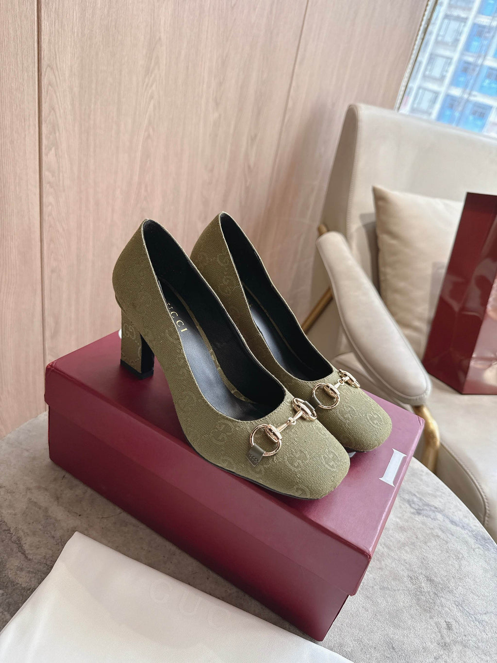 RETRO LEATHER LUXURY SNEAKERS