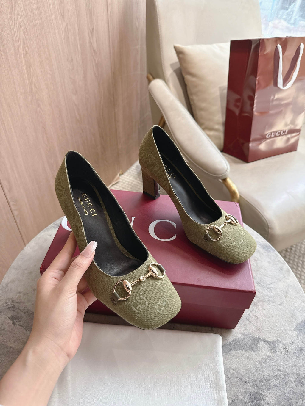 RETRO LEATHER LUXURY SNEAKERS