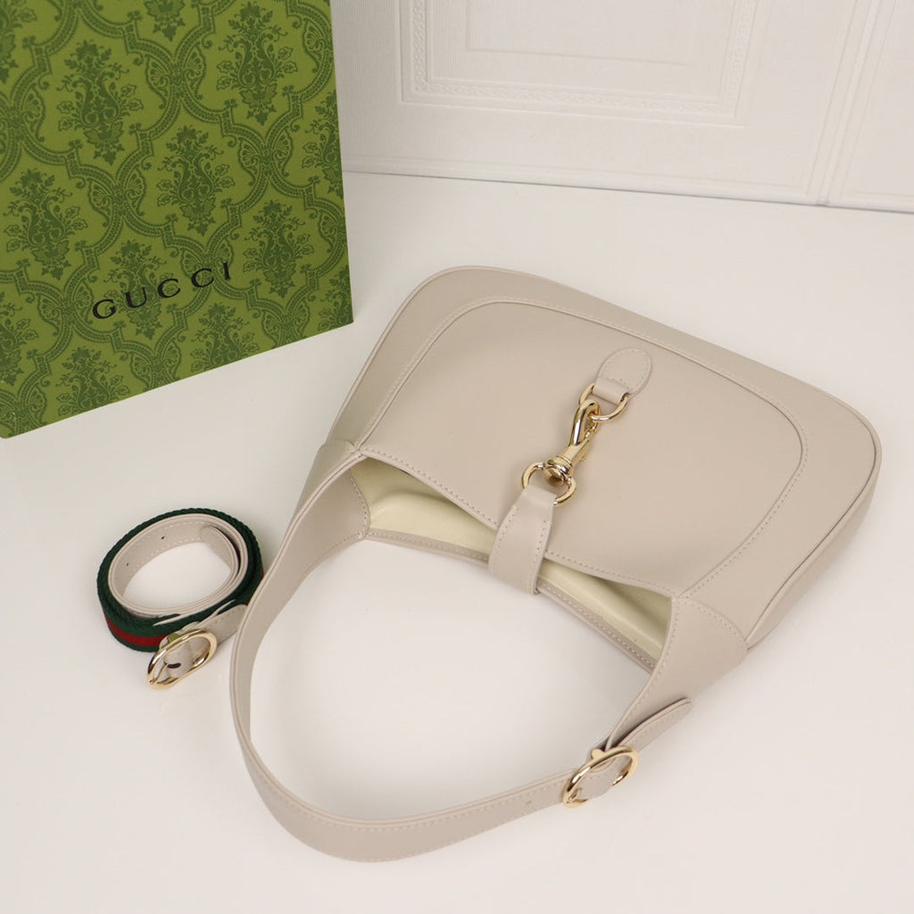SMALL WHITE SHOULDER BAG