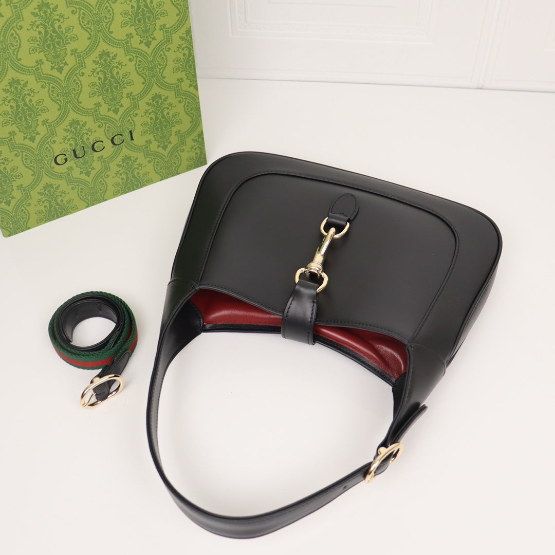 SMALL WHITE SHOULDER BAG