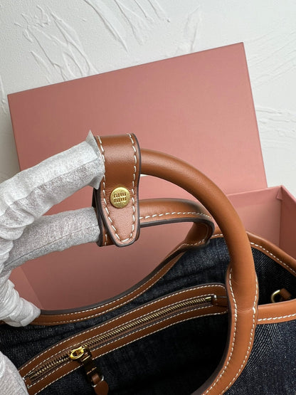 MATELASSÉ NAPPA LEATHER TOP-HANDLE BAG