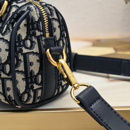 TOUJOURS LEATHER SHOPPING BAG – QUILTED CALFSKIN EDITION
