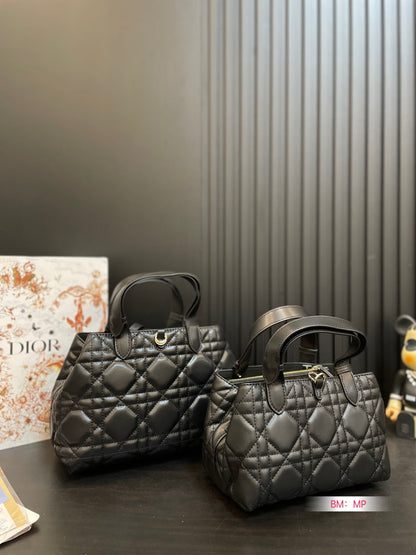TOUJOURS LEATHER SHOPPING BAG – MACROCANNAGE EDITION