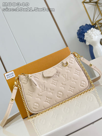 EMBOSSED GRAINED LEATHER SHOULDER BAG – CURVE EDITION