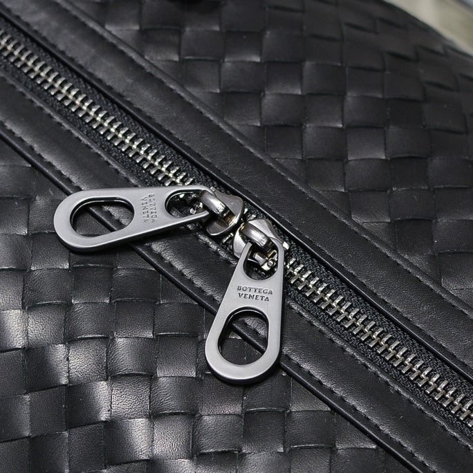 PREMIUM MATTE EBONY TRAVEL DUFFEL WITH ARTISAN TEXTURE