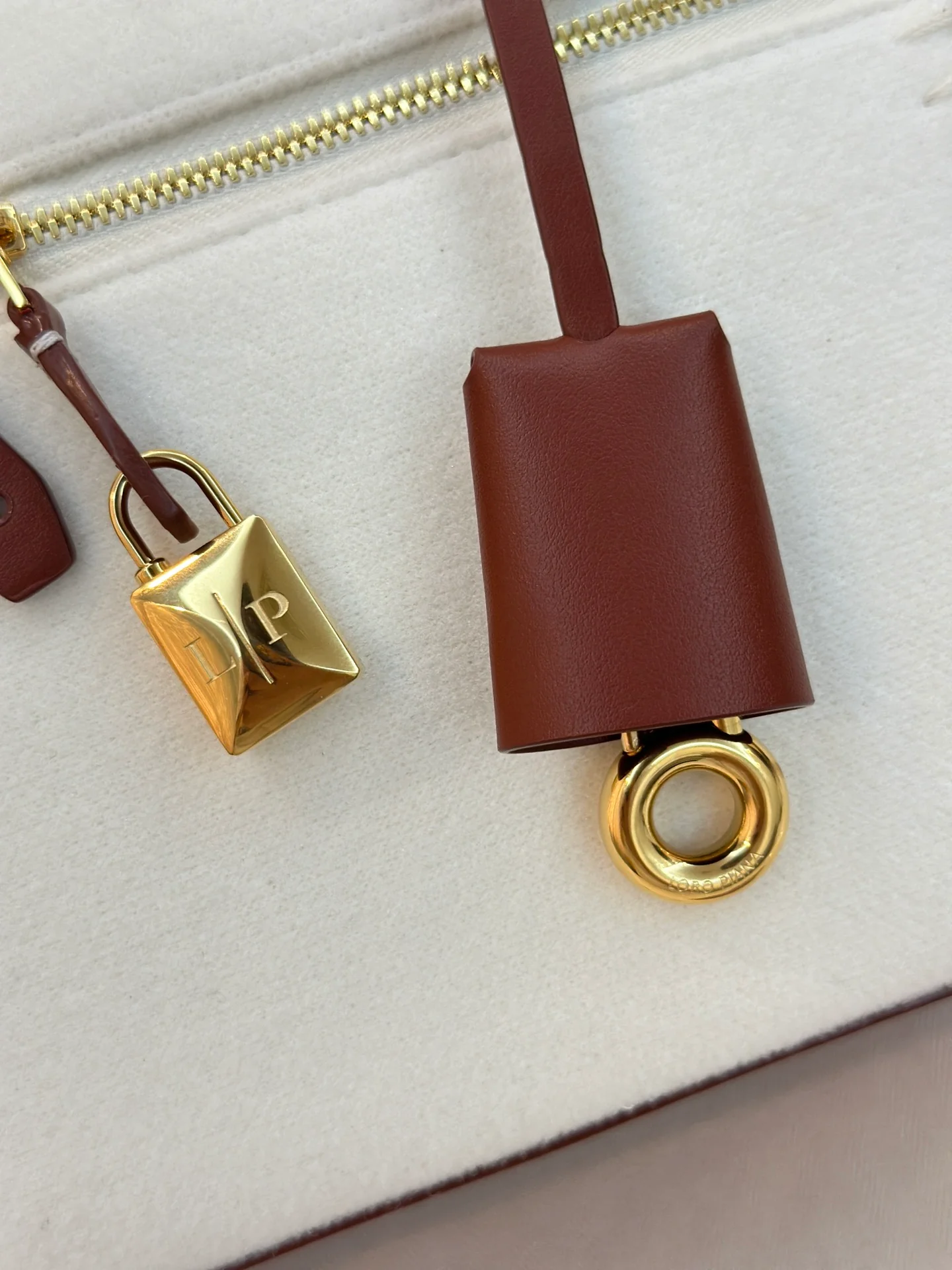 SADDLE LORO LEATHER BAG
