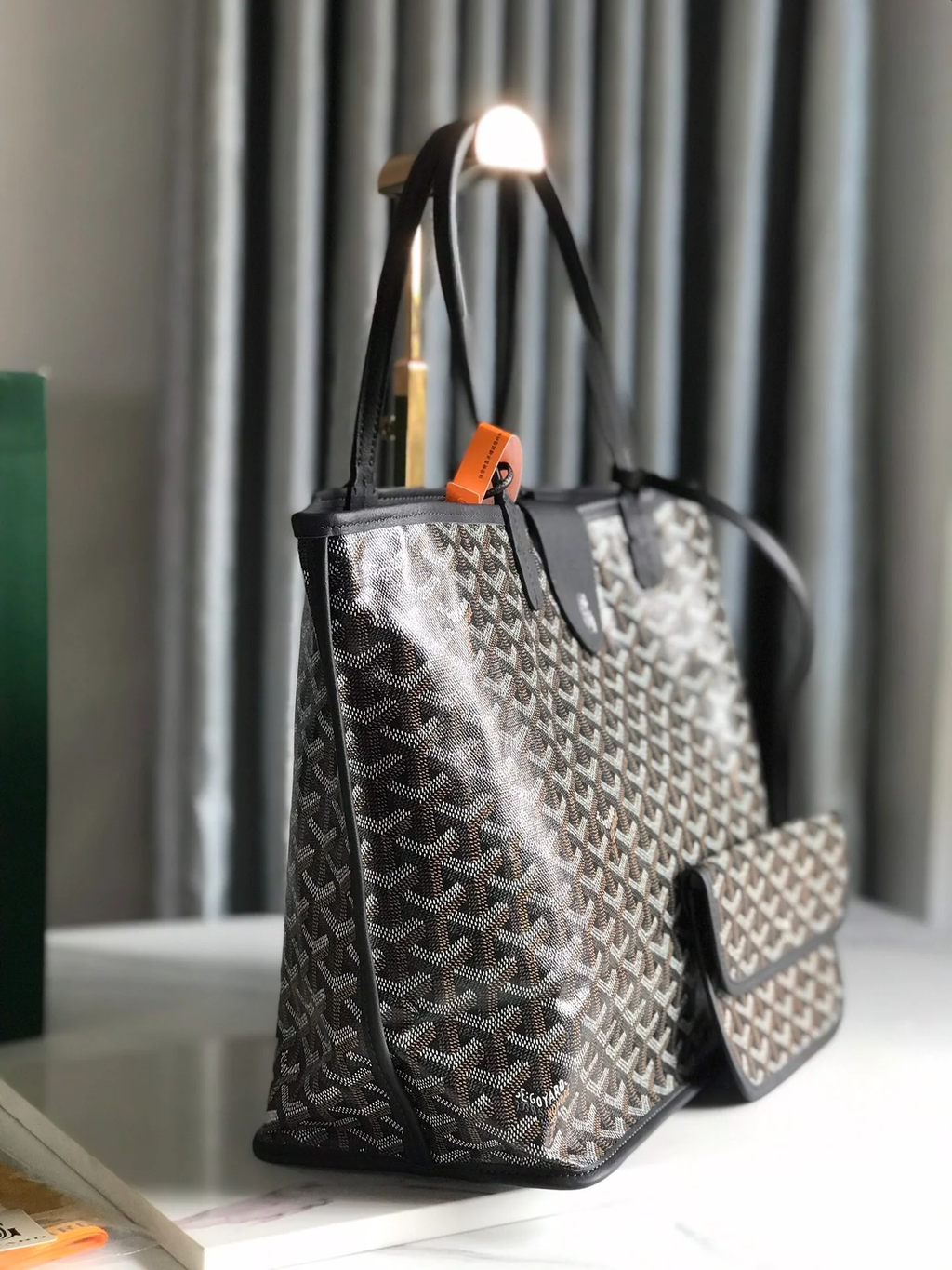 REVERSIBLE ANJOU TOTE BAG