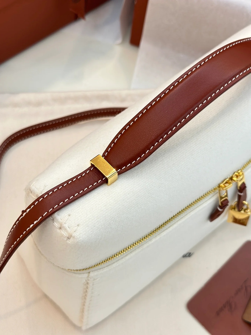 SADDLE LORO LEATHER BAG