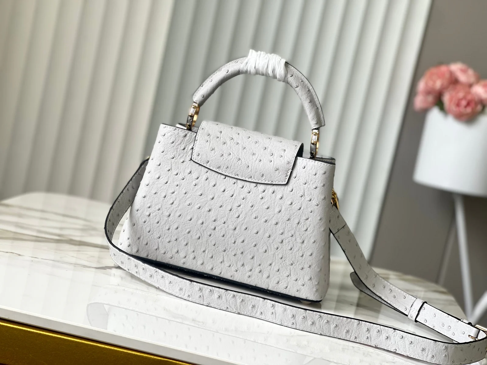 CAPUCCINES TRILOGY CHAIN3-IN-1 GREY OSTRICH PEARL