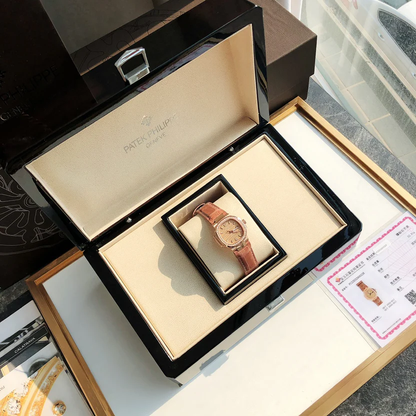 ROSE GOLD DIAMOND BEZEL WATCH 36 MM – ELEGANCIA ATEMPORAL
