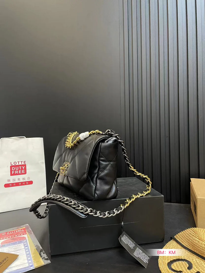 CLASSIC 19 FLAP BAG – CELEBRITY EDITION