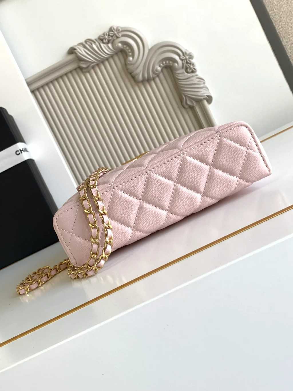 CLASSIC FLAP SMALL BAG 23CM- SUPREME EDITION