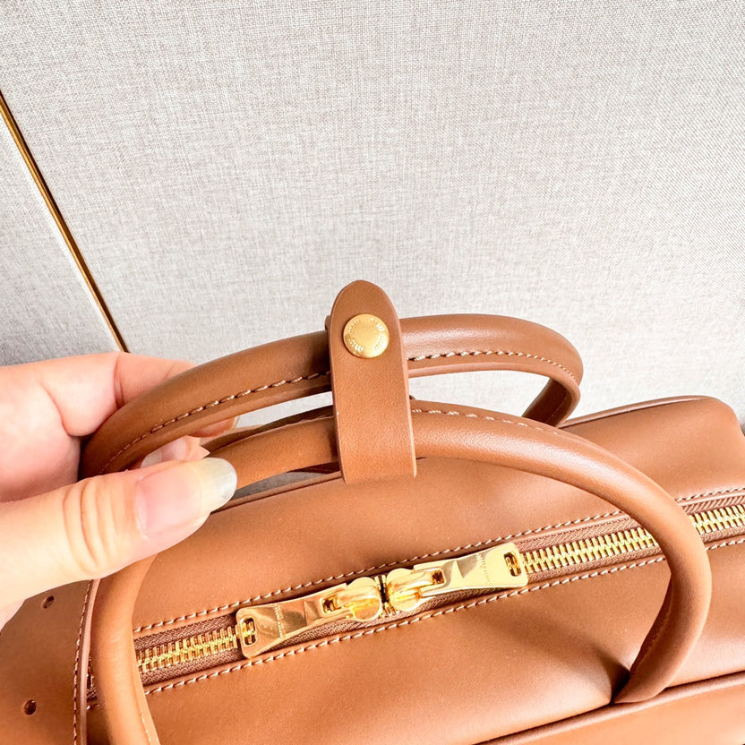 MATELASSÉ NAPPA LEATHER VINTAGE-EFFECT HOBO BAG