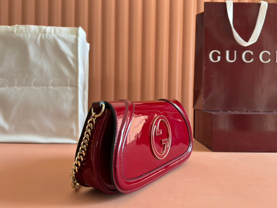 BLONDIE SMALL SHOULDER BAG RED PATENT LEATHER
