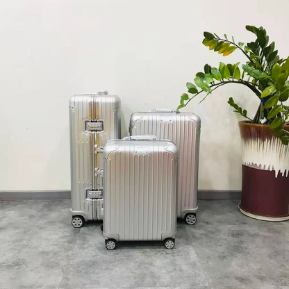 PREMIUM AEROSPACE-GRADE ALUMINUM TRAVEL LUGGAGE 925 – TITANIUM EDITION WITH REINFORCED MAGNESIUM ALLOY