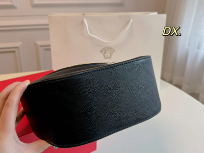 MOON SHOULDER BAG