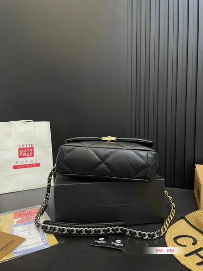 CLASSIC 19 FLAP BAG – CELEBRITY EDITION
