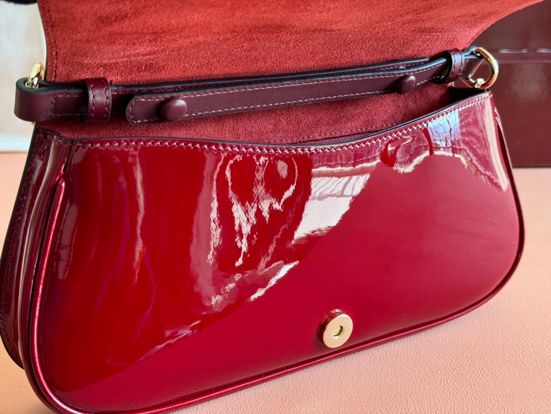 BLONDIE SMALL SHOULDER BAG RED PATENT LEATHER