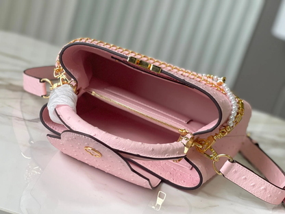 CAPUCCINES TRILOGY CHAIN 3-IN-1 PINK OSTHRICH PEARL