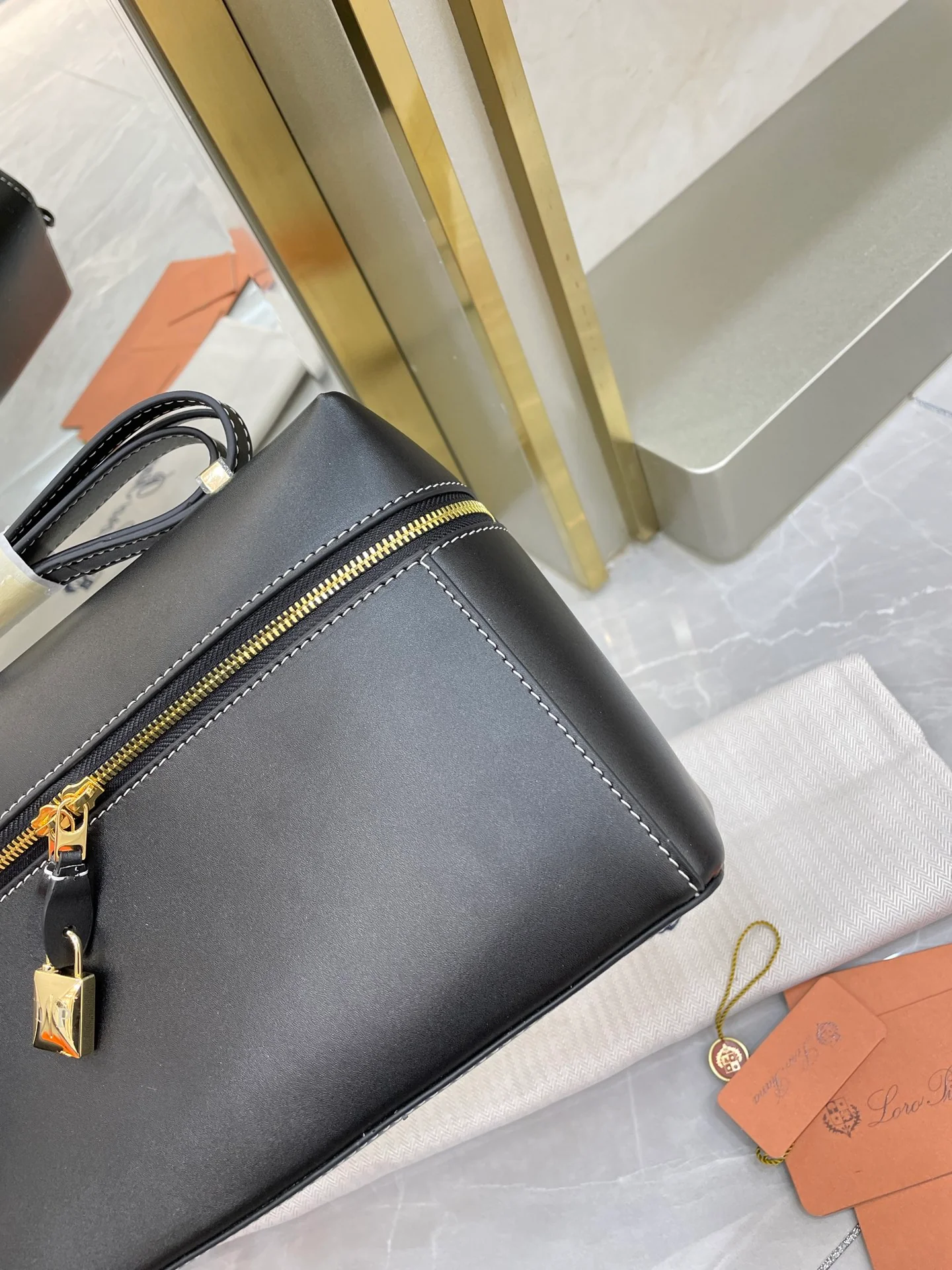 SADDLE LORO LEATHER BAG