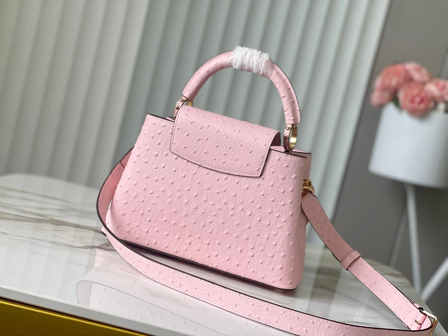 CAPUCCINES TRILOGY CHAIN 3-IN-1 PINK OSTHRICH PEARL