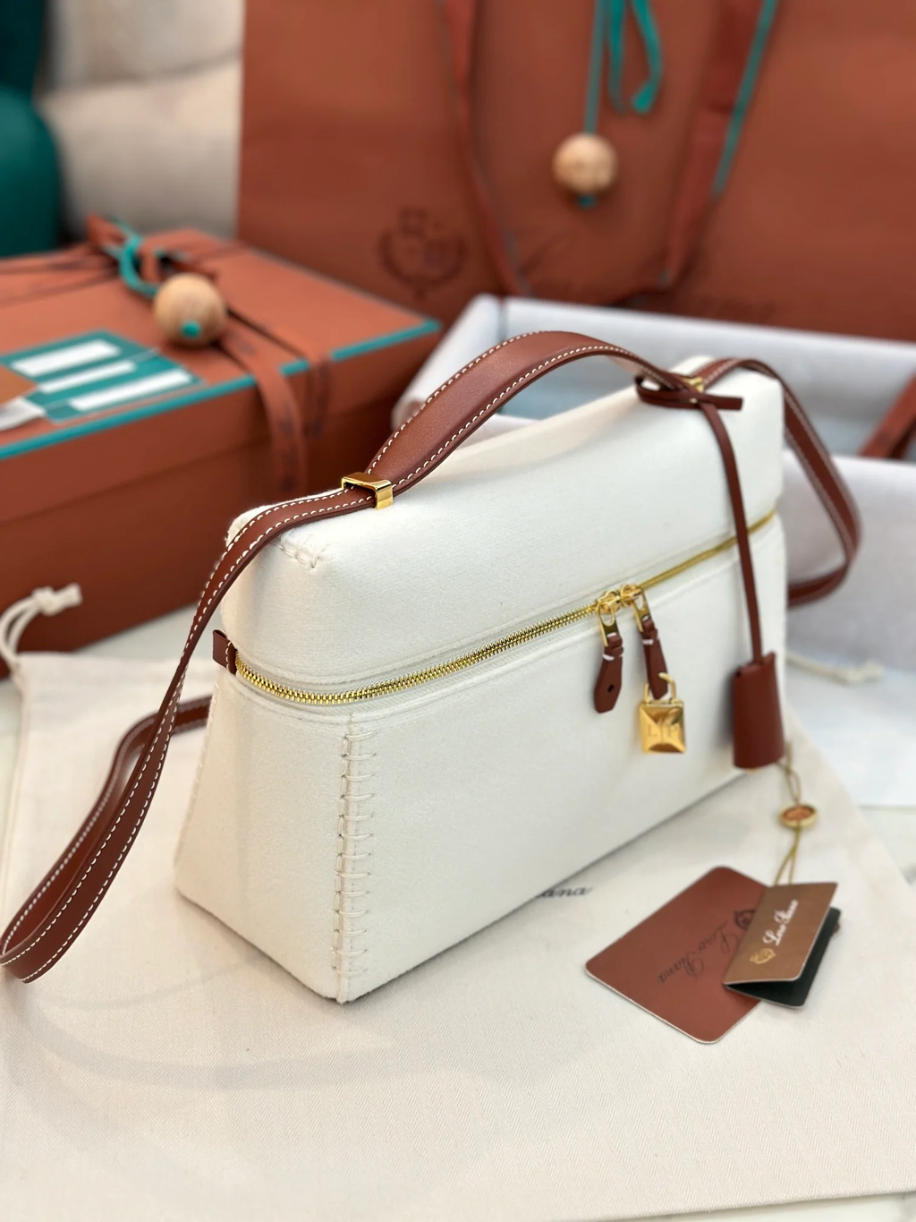 SADDLE LORO LEATHER BAG