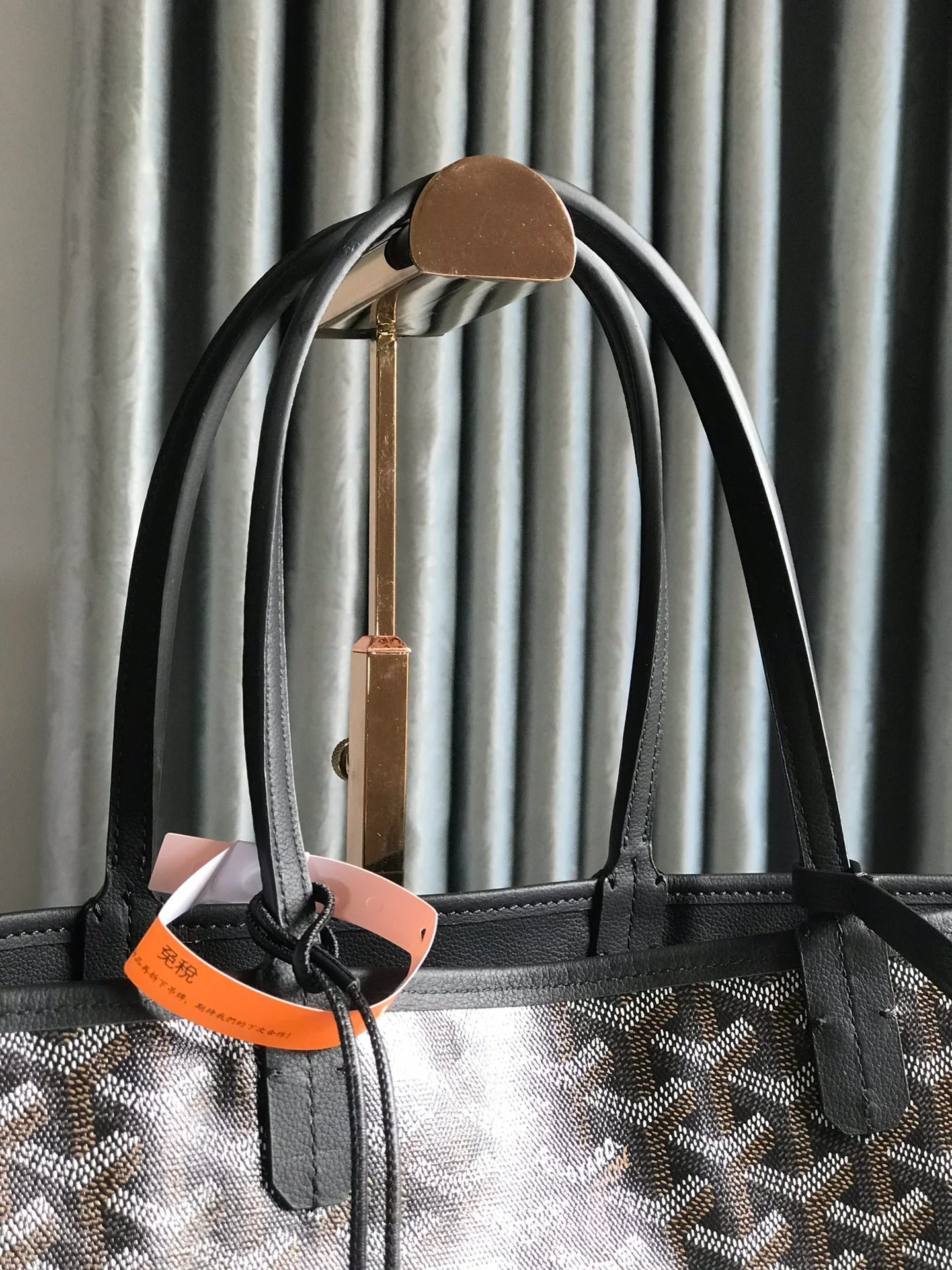 REVERSIBLE ANJOU TOTE BAG