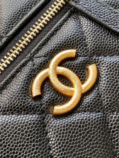 CLASSIC FLAP SMALL BAG 23CM- SUPREME EDITION