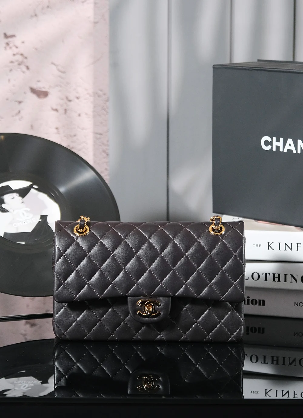 CLASSIC DOUBLE FLAP BAG- BLACK (20CM/25CM)
