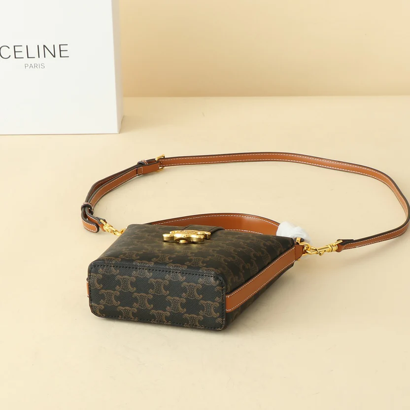 MINI BUCKET BAG