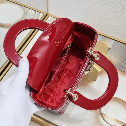 LADY D STYLE SHOULDER BAG-24CM