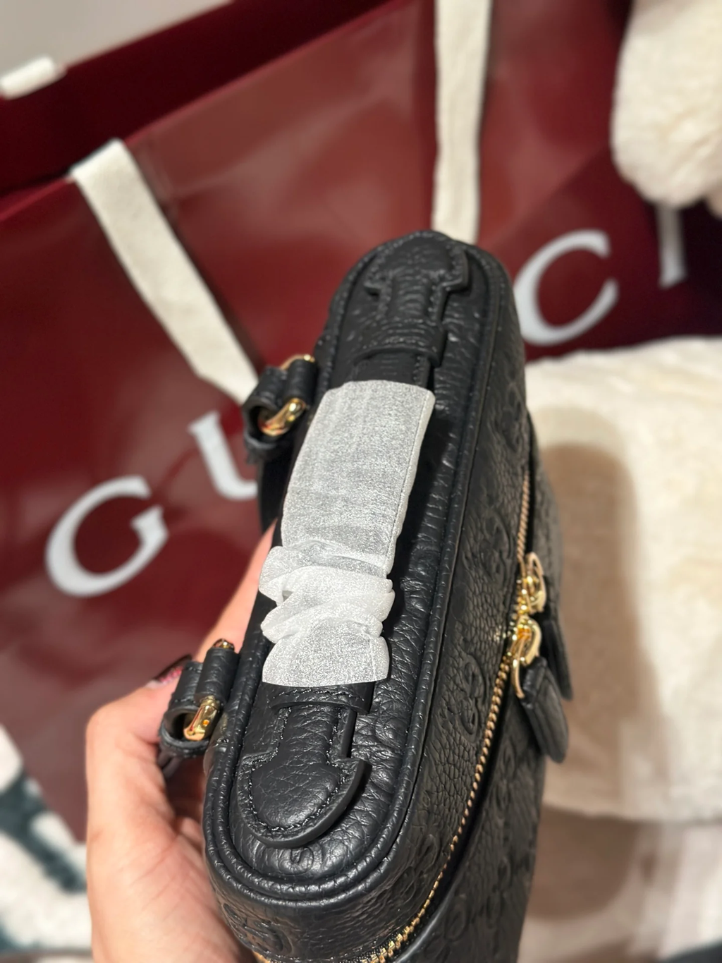 SHOULDER BAG PRESSED LEATHER