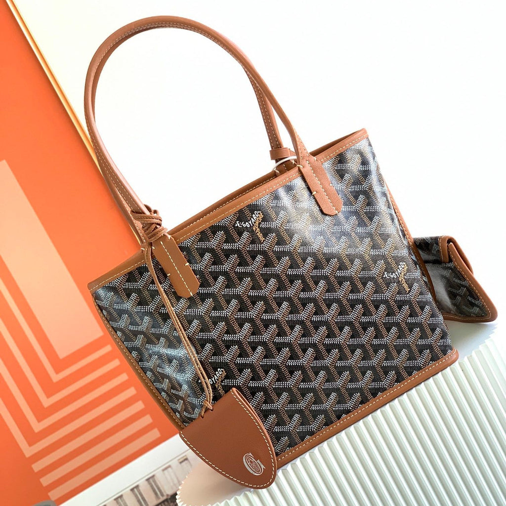 CHEVRON PATTERN SHOPPER TOTE – CLASSIC EDITION
