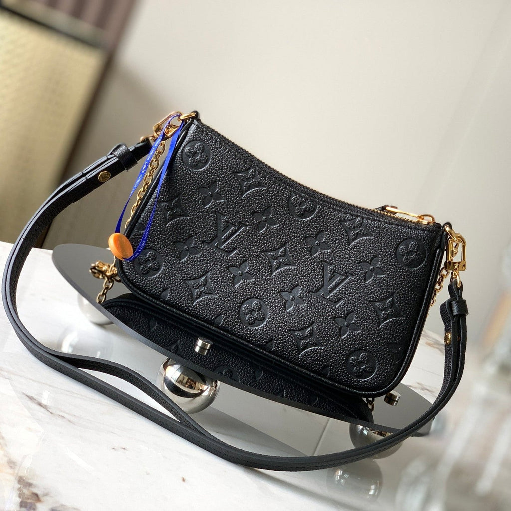 EMBOSSED GRAINED LEATHER SHOULDER BAG – CURVE EDITION