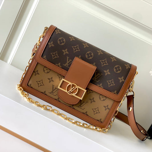 CLASSIC MONOGRAM CANVAS SHOULDER BAG