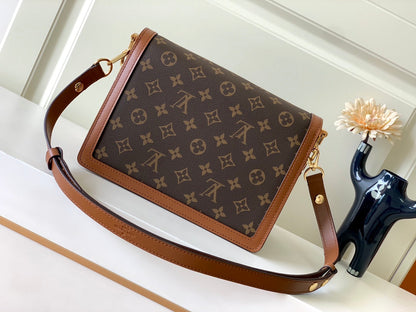 CLASSIC MONOGRAM CANVAS SHOULDER BAG